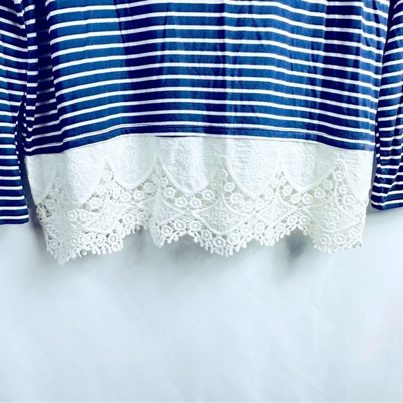 GNW Women’s Sz Medium Blue & White Striped Long Sleeve Lace Trim Top Tunic - Picture 2 of 5